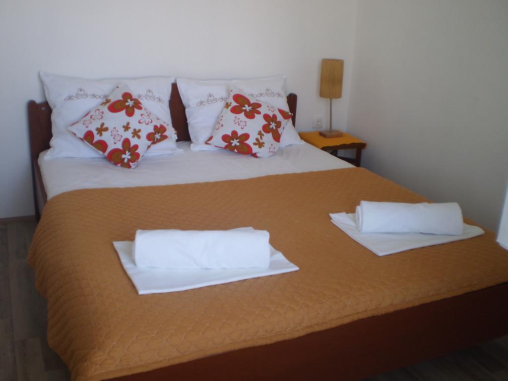 Apartment Vuk i Novak Ulcinj Eksteriør bilde