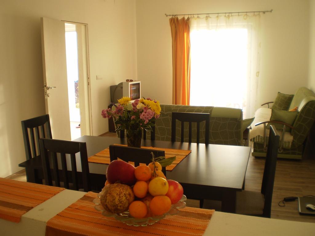 Apartment Vuk i Novak Ulcinj Eksteriør bilde