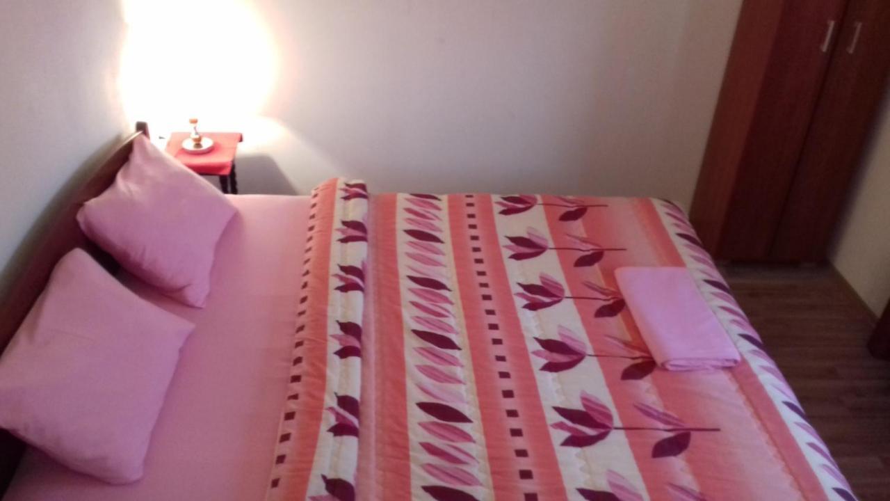 Apartment Vuk i Novak Ulcinj Eksteriør bilde